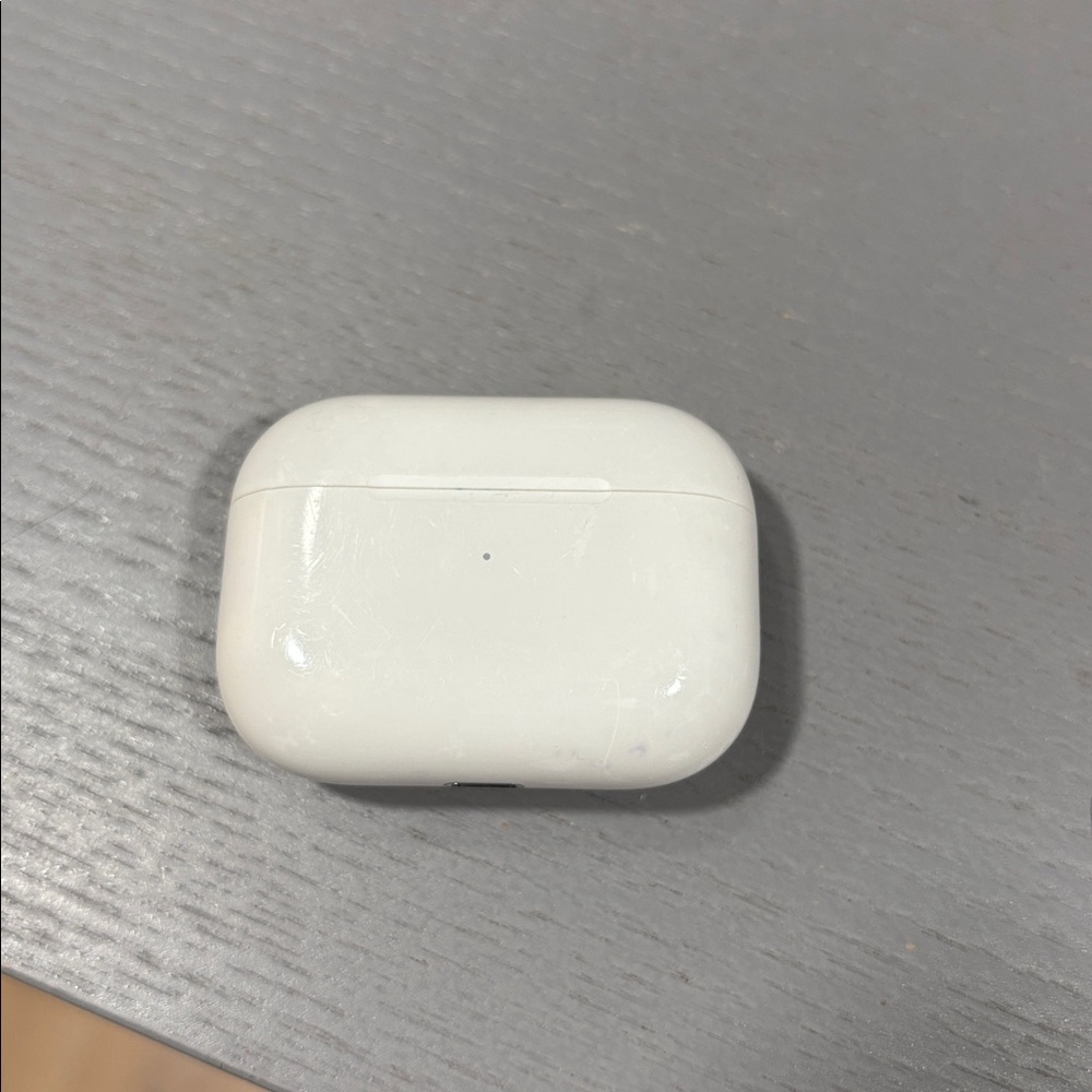 Apple AirPods Pro with Wireless Case